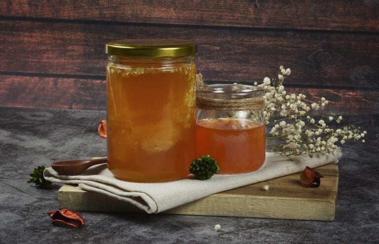 Manuka Doctor: Premium Manuka Honey Backed by Science, Trust, and Nature Manuka Doctor is a leading wellness brand dedicated to delivering high-quality, genuine Manuka honey from New Zealand. Known for combining natural goodness with scientific verification, the brand has become a trusted name for people looking to support everyday wellbeing—whether that’s boosting immunity, soothing seasonal discomforts, or simply enjoying a nutritious natural food.