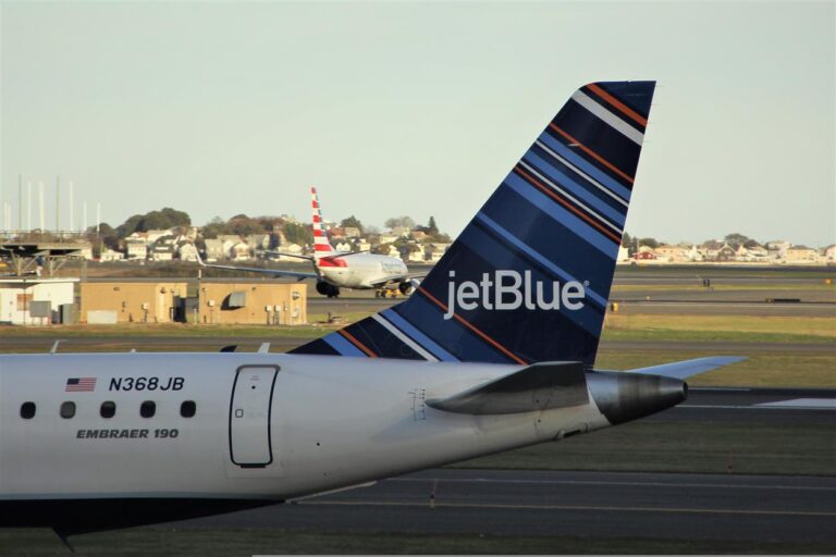In the competitive airline industry, JetBlue Airways has carved out a unique space by combining affordability with a high-quality travel experience. Founded in 1998 and headquartered in the United States, JetBlue is known for its customer-first approach, modern fleet, and commitment to making air travel more enjoyable for everyone.
