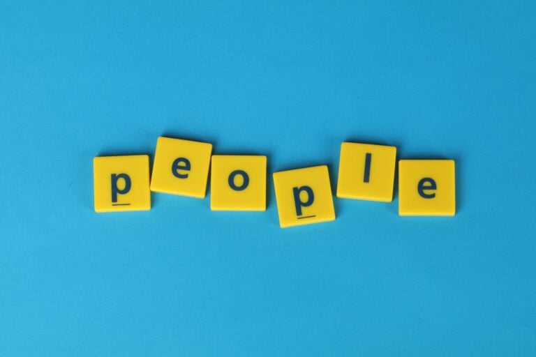 How to Run a Background Check on Anyone A Complete Guide to People Search Services